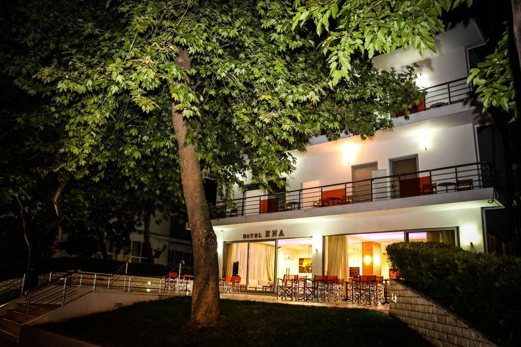 Hotel Ena Lutrá Ipátisz Kültér fotó