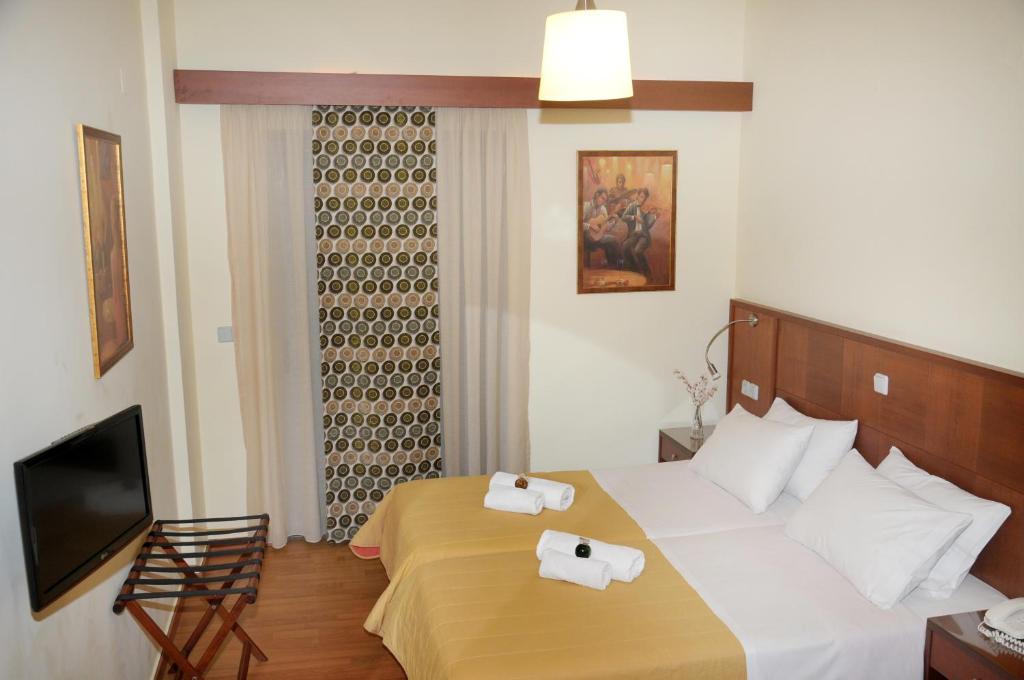 Hotel Ena Lutrá Ipátisz Kültér fotó
